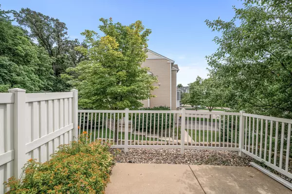 Chanhassen, MN 55317,2879 Arboretum Village TRL