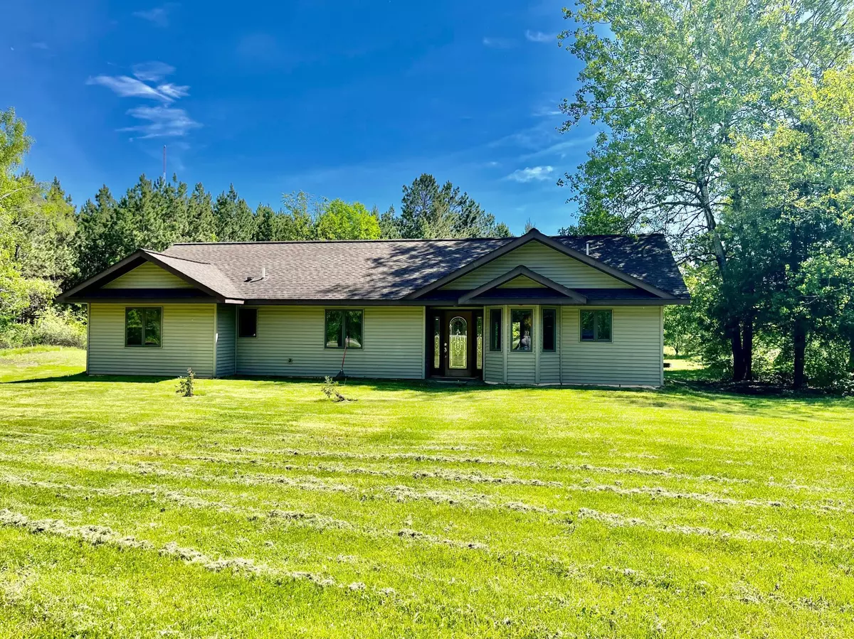 Harris Twp, MN 55744,20300 River Road