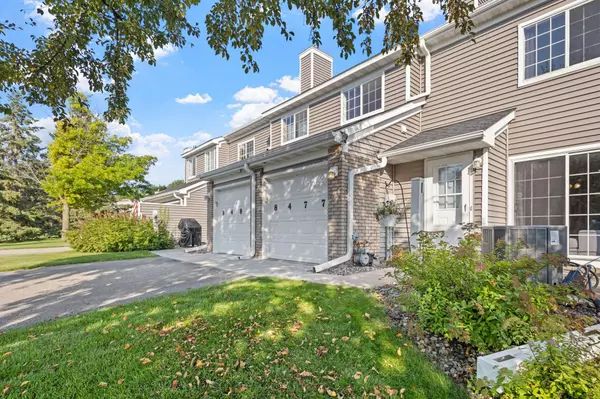8477 Corcoran PATH #63, Inver Grove Heights, MN 55076