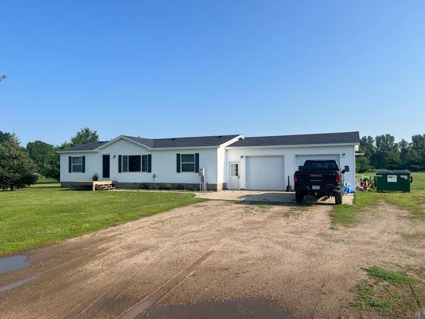 64896 317th ST,  Litchfield,  MN 55355