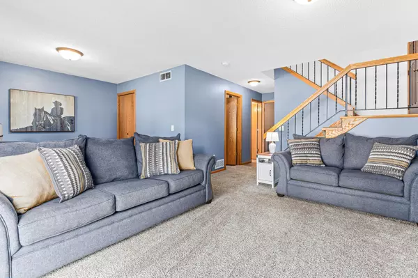 Burnsville, MN 55337,1036 Aston CIR