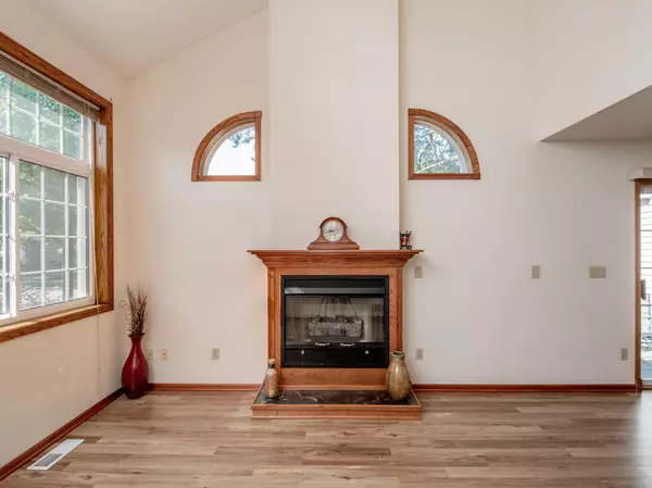 Inver Grove Heights, MN 55076,8842 Branson DR #44