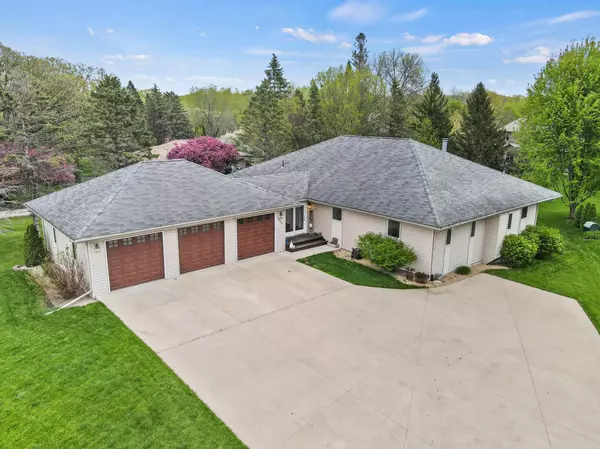 1575 Mineral Springs RD, Owatonna, MN 55060