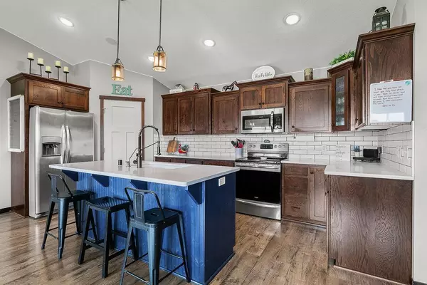 Richmond, MN 56368,20863 Black Cherry DR