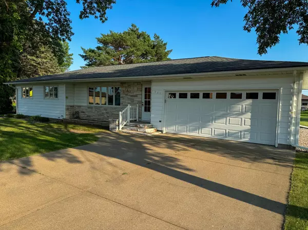 310 1st AVE SE, Pierz, MN 56364