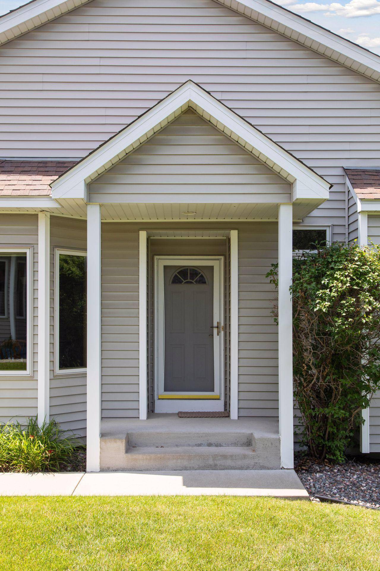 White Bear Twp, MN 55127,4846 Moon Lake CIR