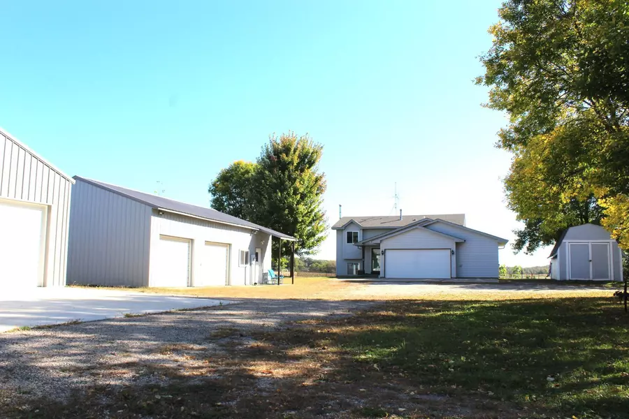 7057 County Road 23 SE, Becker, MN 55308