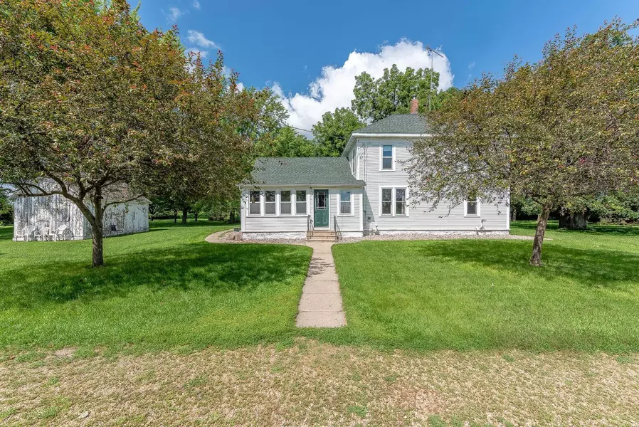 51245 136th ST, Vernon Center, MN 56090