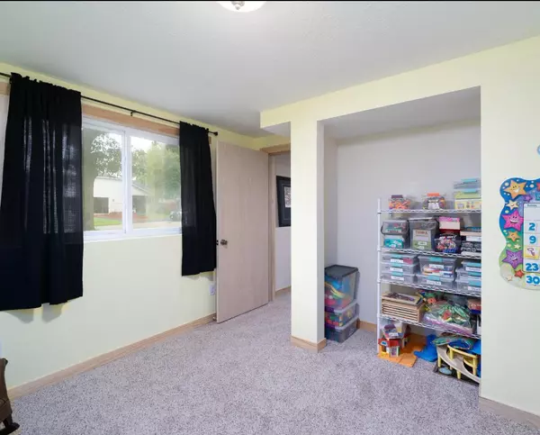 Cottage Grove, MN 55016,7600 Hyde AVE S