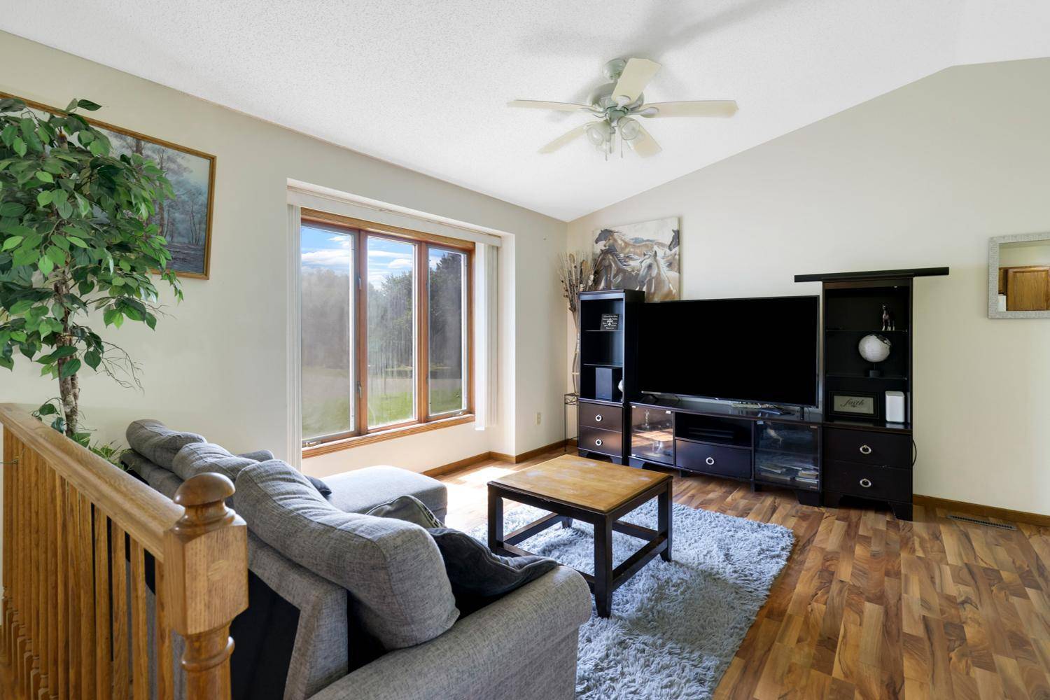 Maplewood, MN 55109,1965 Cope AVE E
