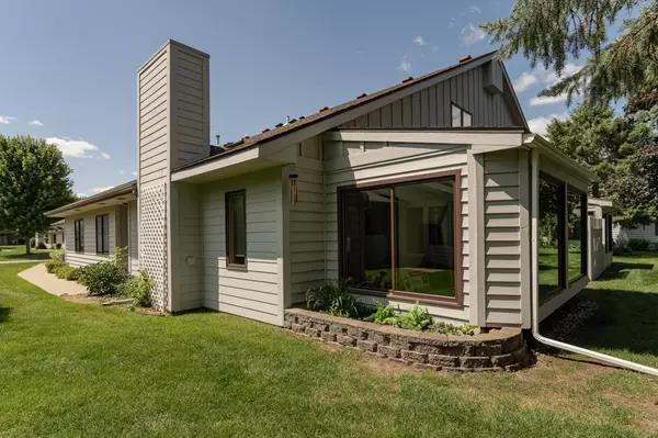 Rochester, MN 55902,1743 Lakeview DR SW
