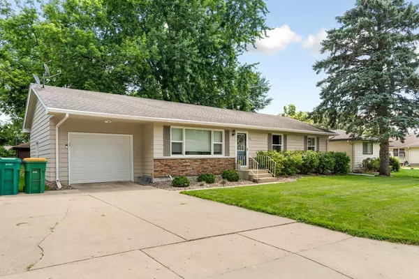 Waseca, MN 56093,808 9th ST NE