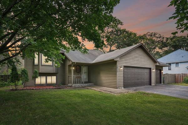 1872 125th LN NE,  Blaine,  MN 55449