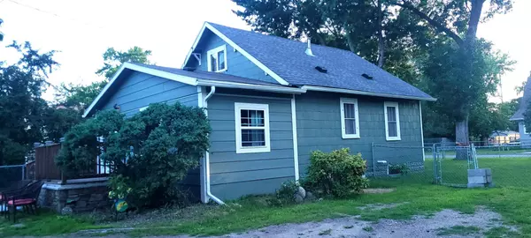 North Branch, MN 55056,38987 6th AVE