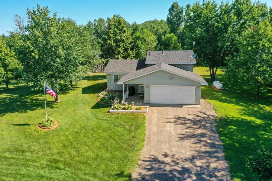 11638 308th AVE NW, Princeton, MN 55371