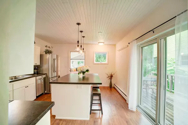 807 3rd ST S Stillwater, MN 55082