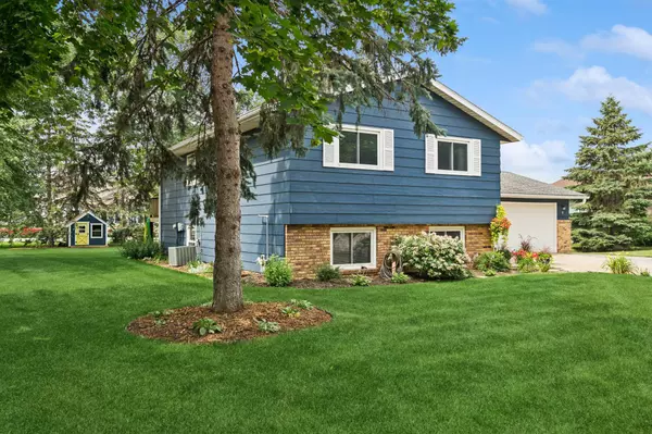 Monticello, MN 55362,25 Fairway DR