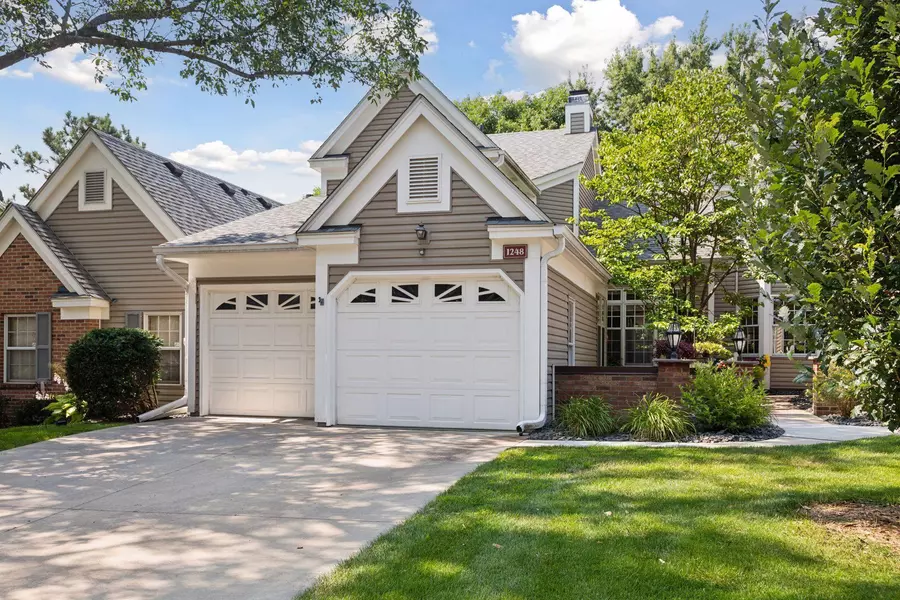 1248 Birch Pond TRL, White Bear Twp, MN 55110
