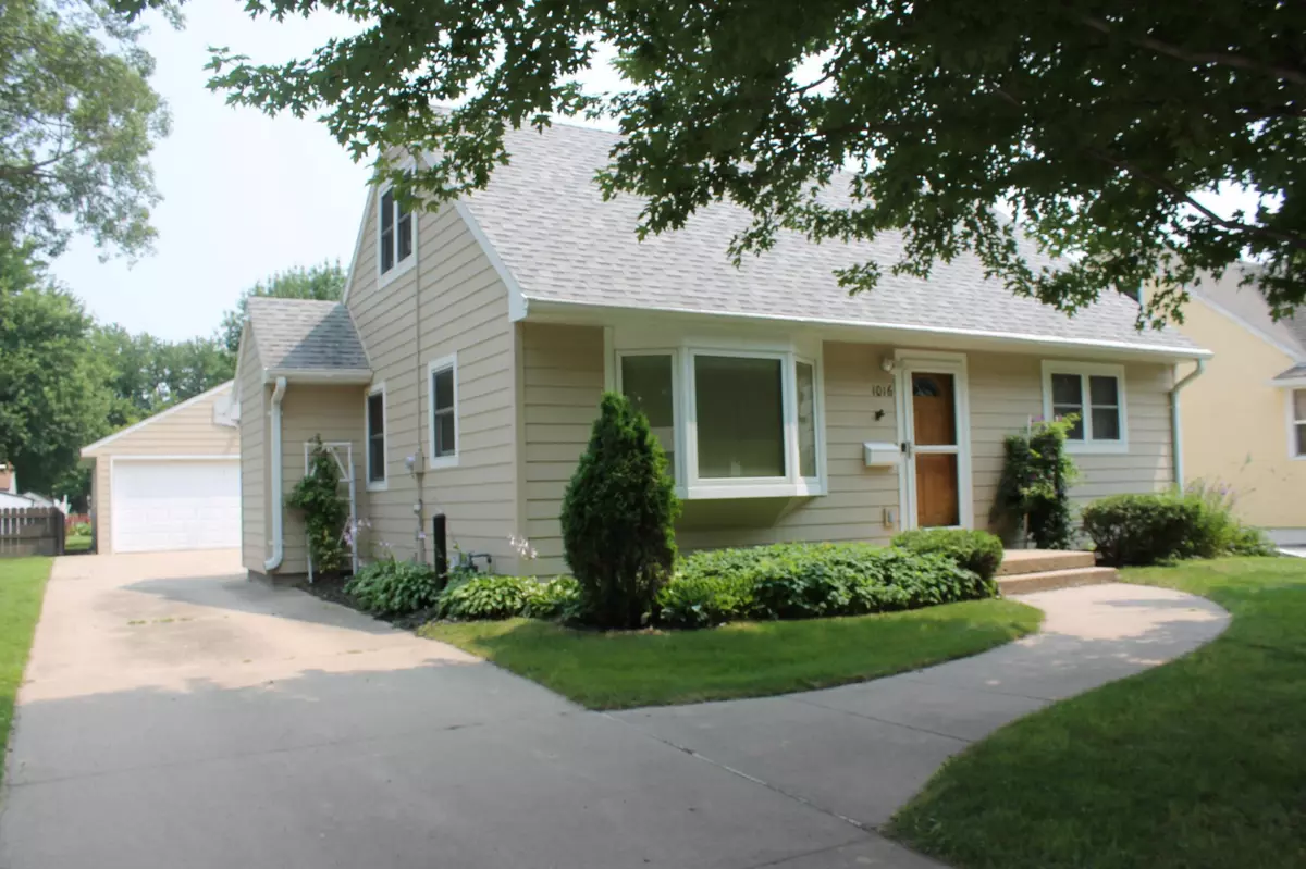 Worthington, MN 56187,1016 Apel AVE