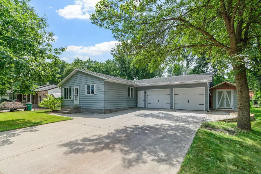 89 1st AVE N, Lester Prairie, MN 55354