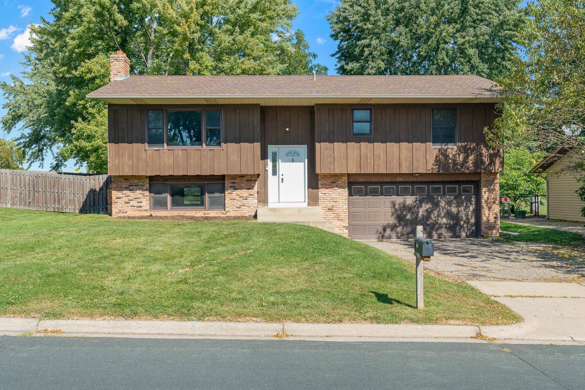 Hastings, MN 55033,1370 14th ST W
