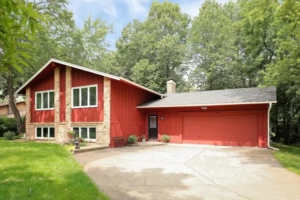 Long Lake, MN 55356,297 Harrington CIR