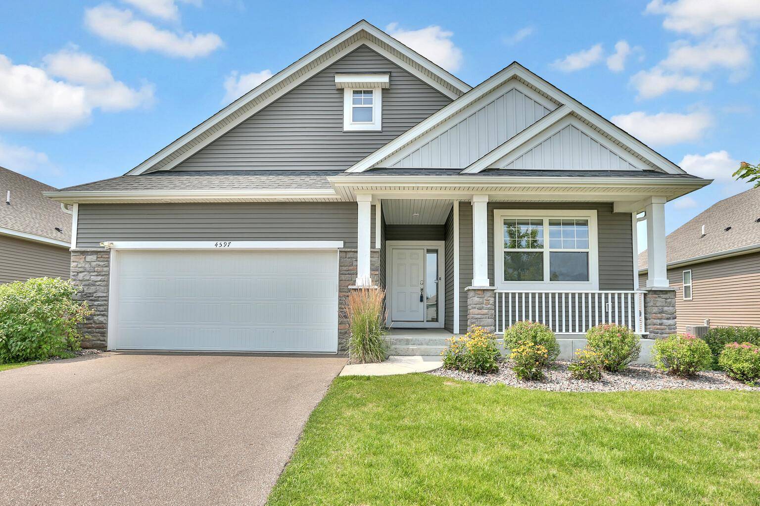 Woodbury, MN 55129,4597 Cobalt LN