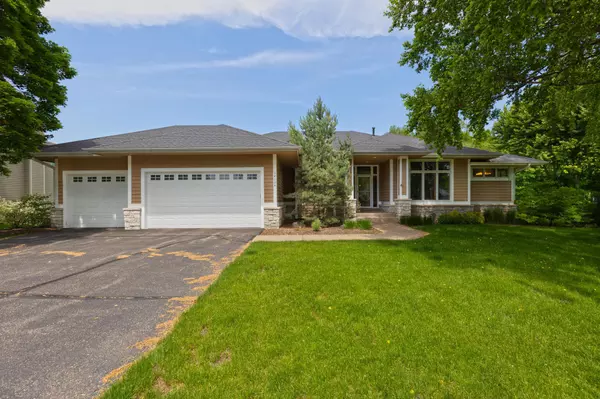 14734 Boulder Pointe RD, Eden Prairie, MN 55347