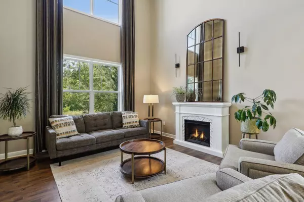 Lakeville, MN 55044,17967 Hyde Park AVE