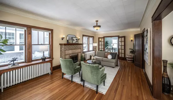 Minneapolis, MN 55409,3838 Blaisdell AVE