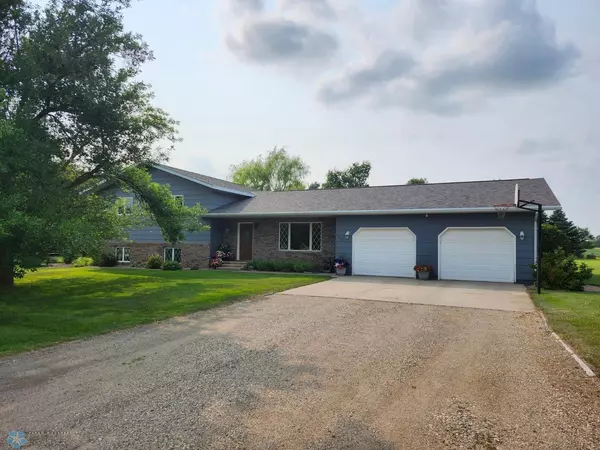 150 9th AVE, Milnor, ND 58060