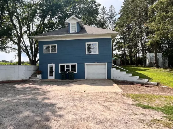 Eden Lake Twp, MN 55329,24724 State Highway 55