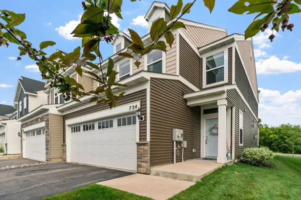 Chanhassen, MN 55317,724 Maggie WAY