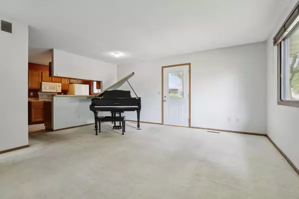 Brooklyn Park, MN 55444,2539 Brookdale LN #457