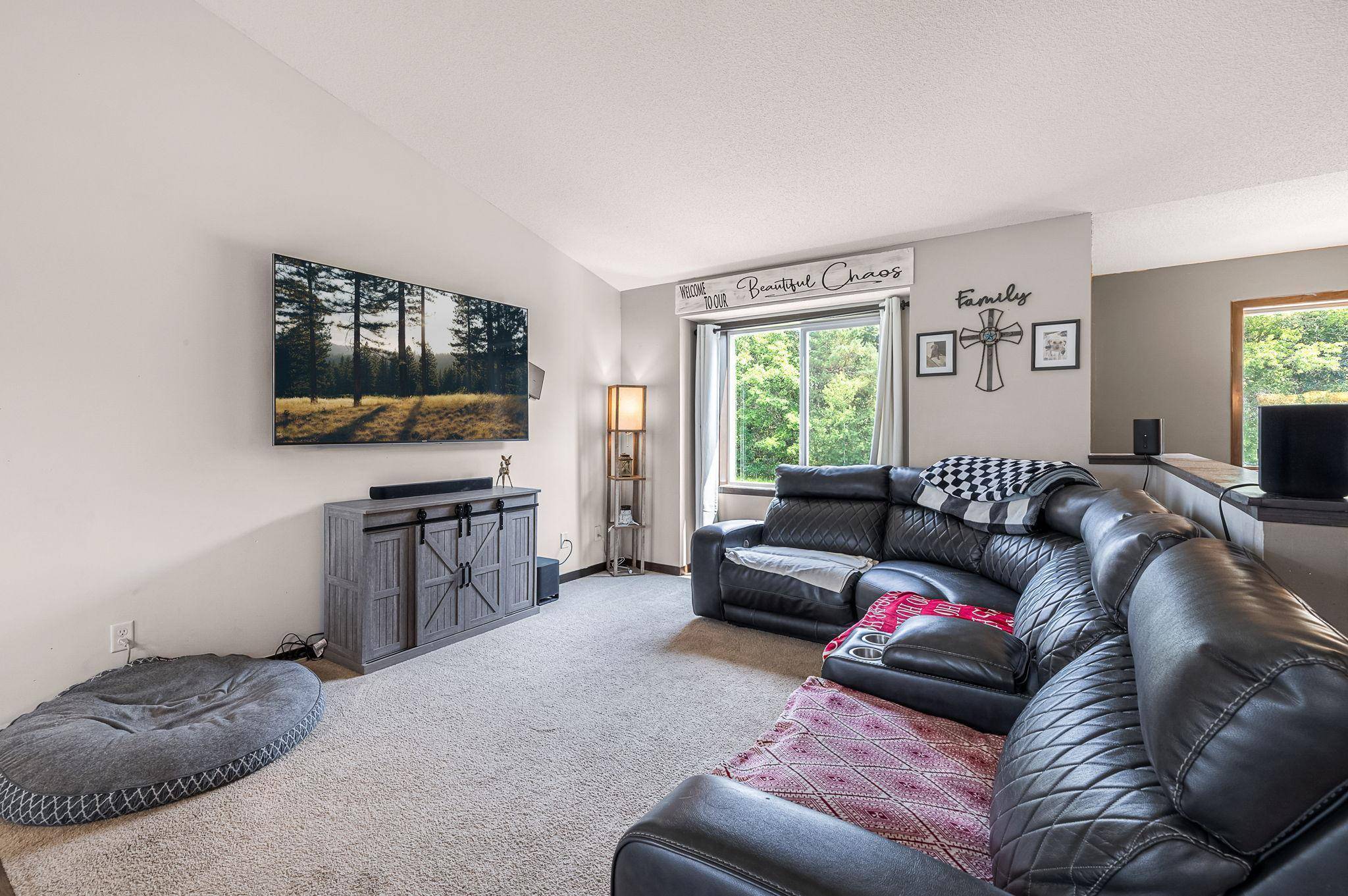 Isanti, MN 55040,1230 Deer Haven DR SE