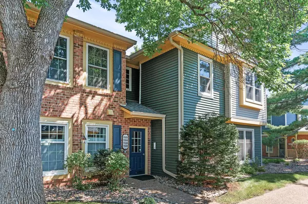 Bloomington, MN 55438,7534 W 110th ST #8