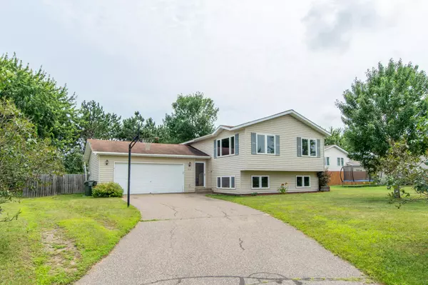 919 Blair CIR, Brainerd, MN 56401