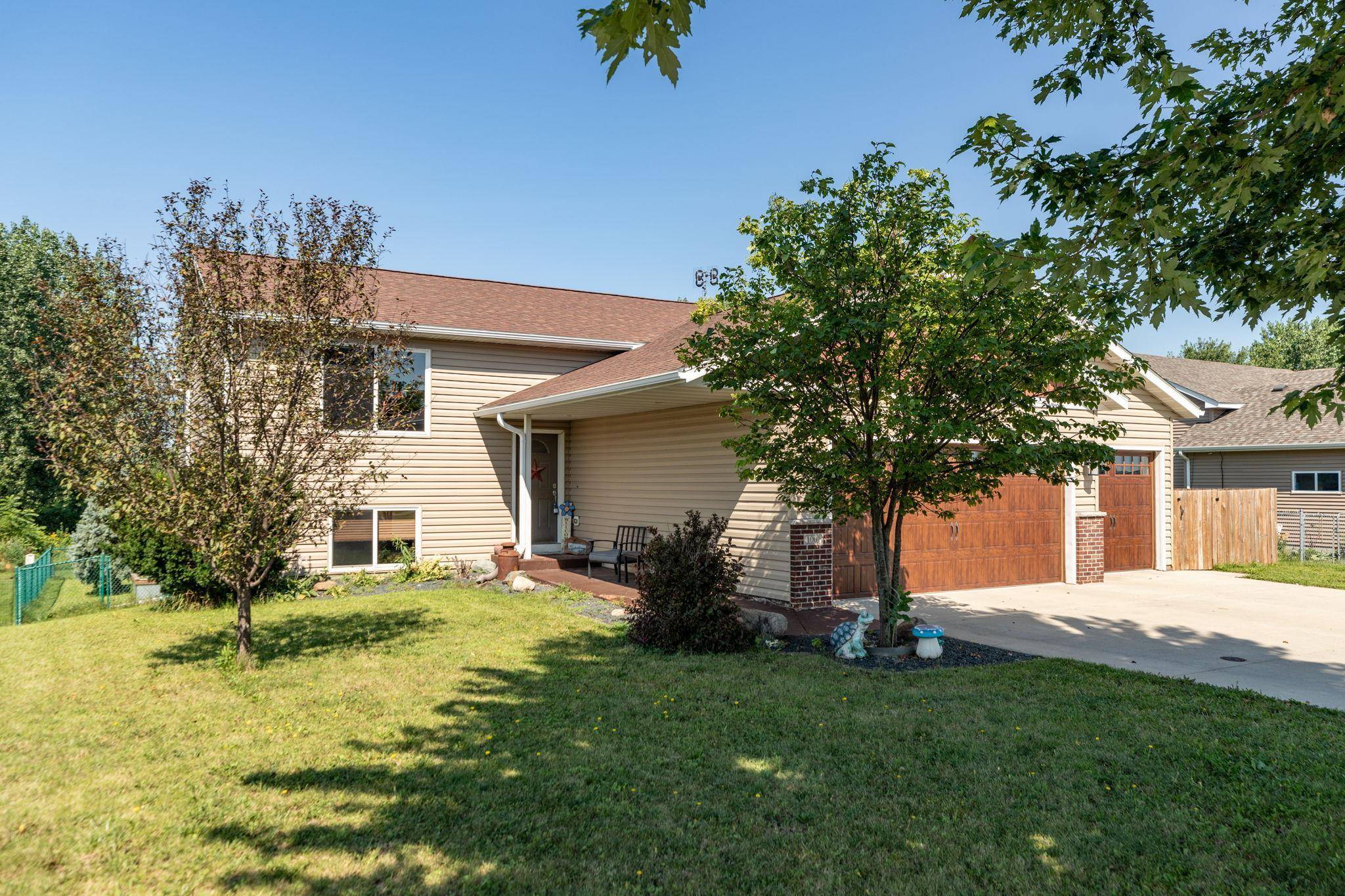 1001 12th AVE NW, Kasson, MN 55944