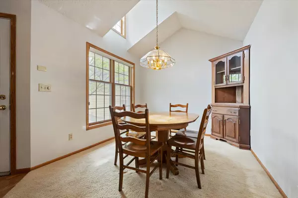 White Bear Twp, MN 55110,4247 Pond View DR