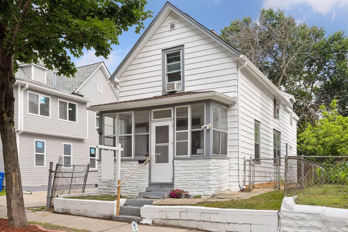 Saint Paul, MN 55107,275 Morton ST E