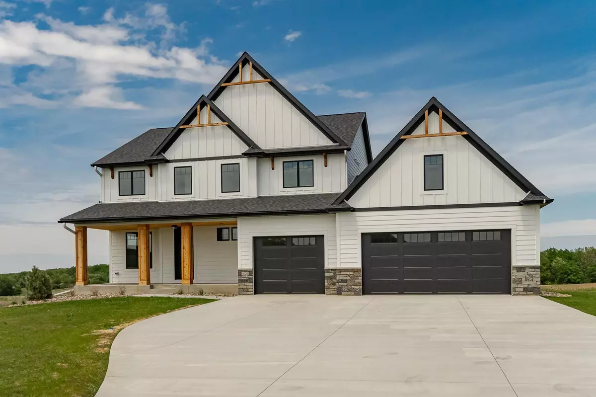 Rochester, MN 55902,4629 Royal Oaks CIR SW