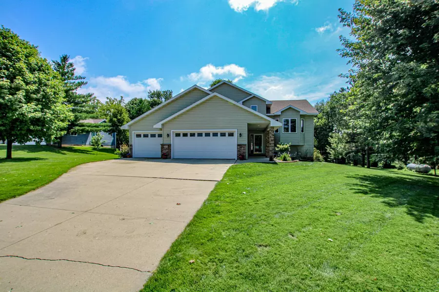 2500 Wild Flower WAY SE, Alexandria, MN 56308