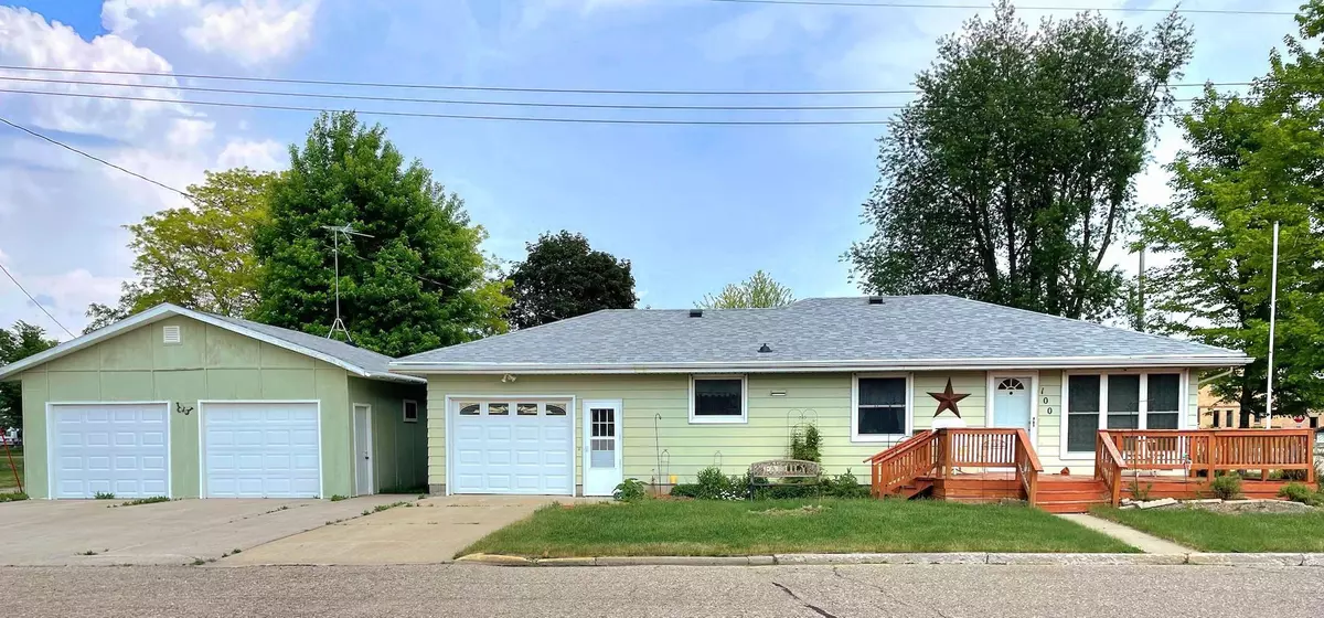 Okabena, MN 56161,100 Milwaukee AVE