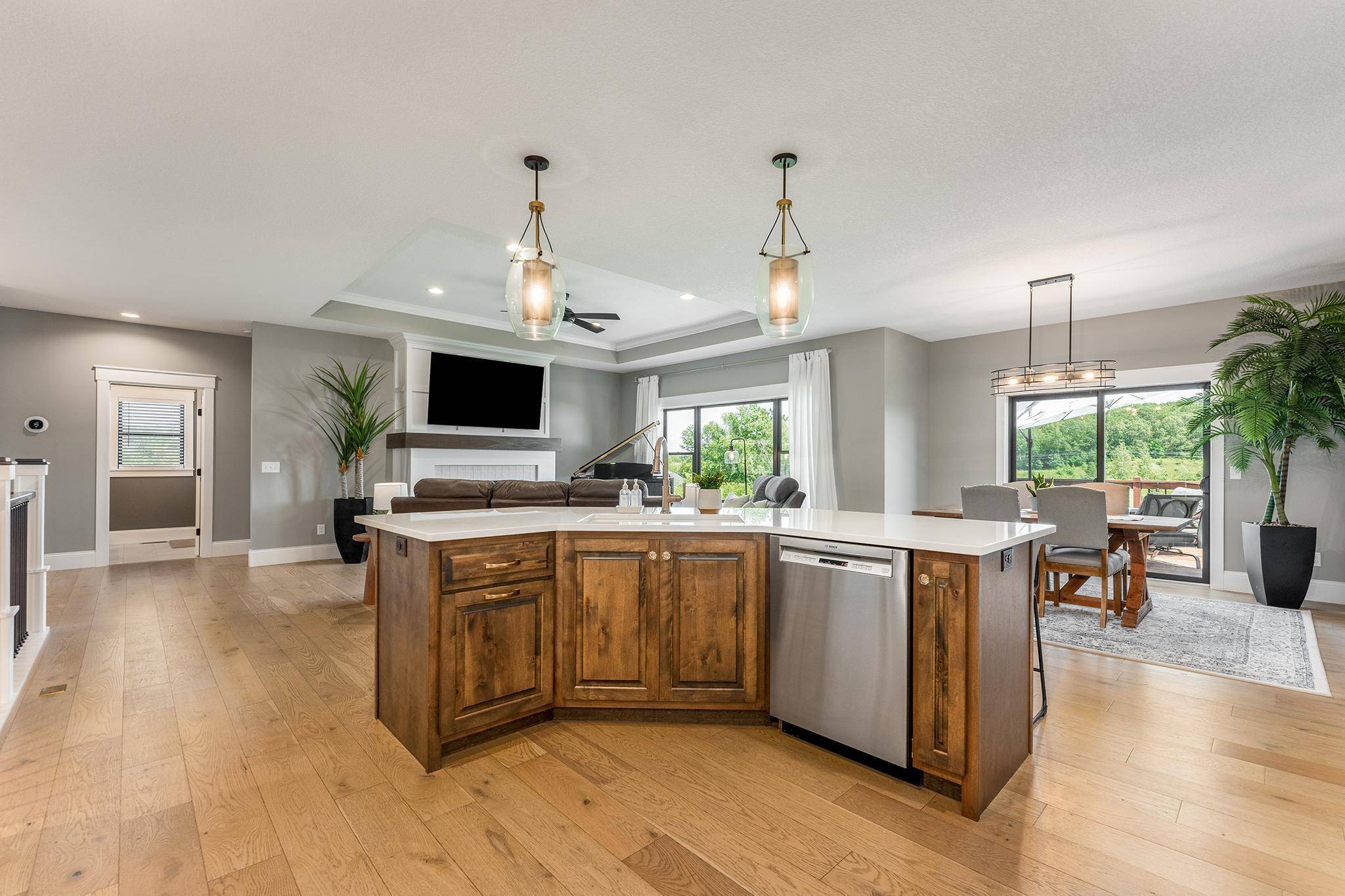 Eau Claire, WI 54701,S8917 Chestnut RD