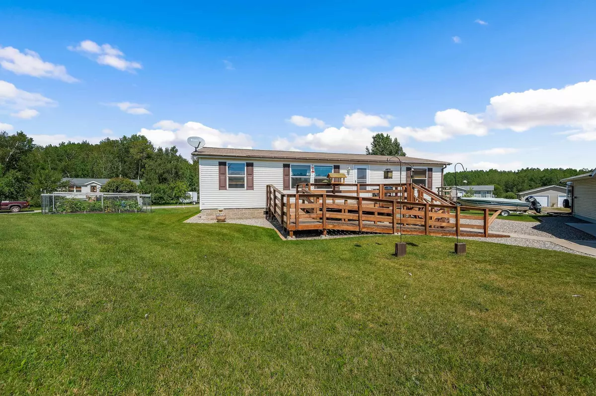 Bovey, MN 55709,915 1st ST