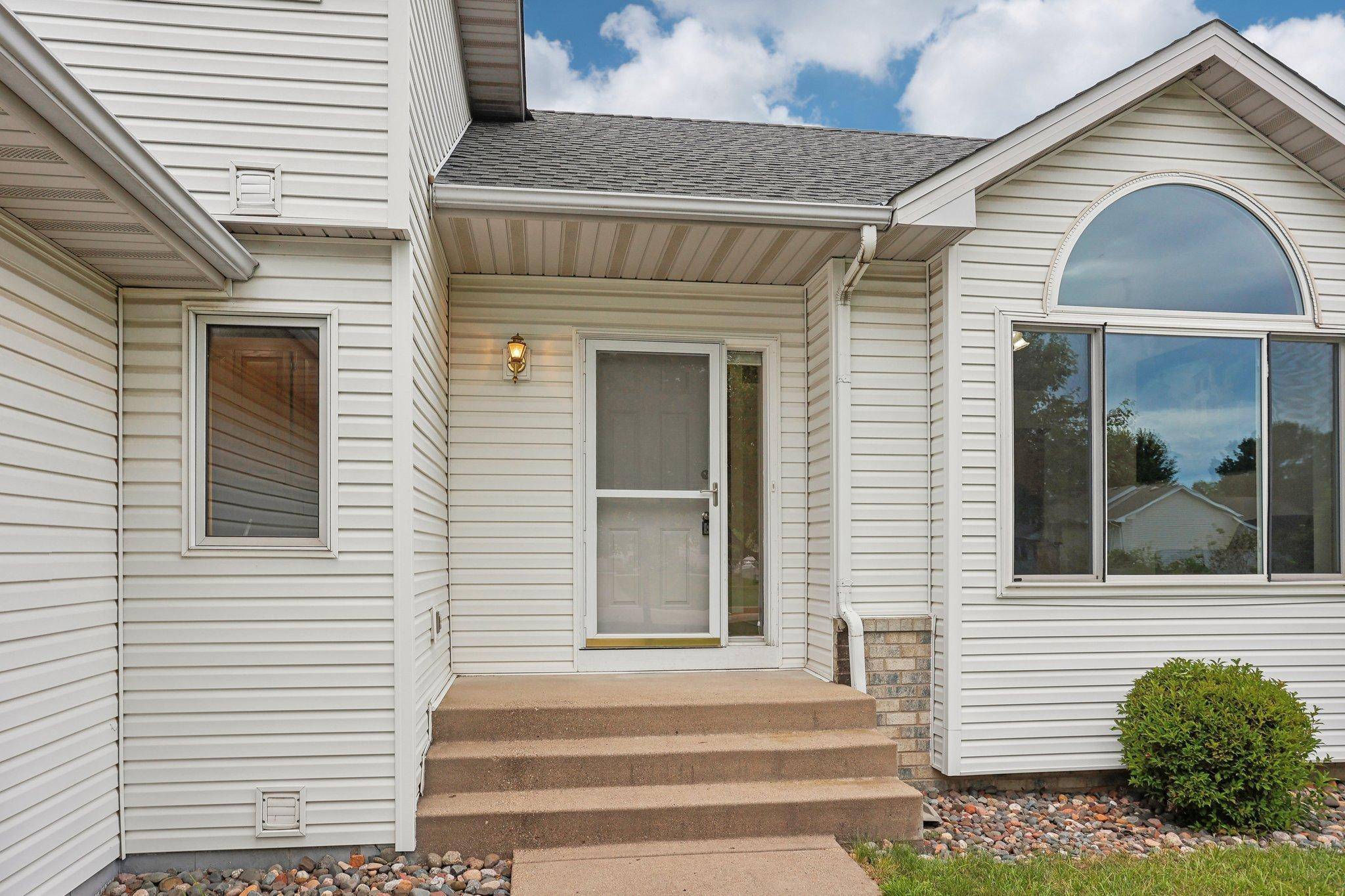 Andover, MN 55304,277 139th AVE NW