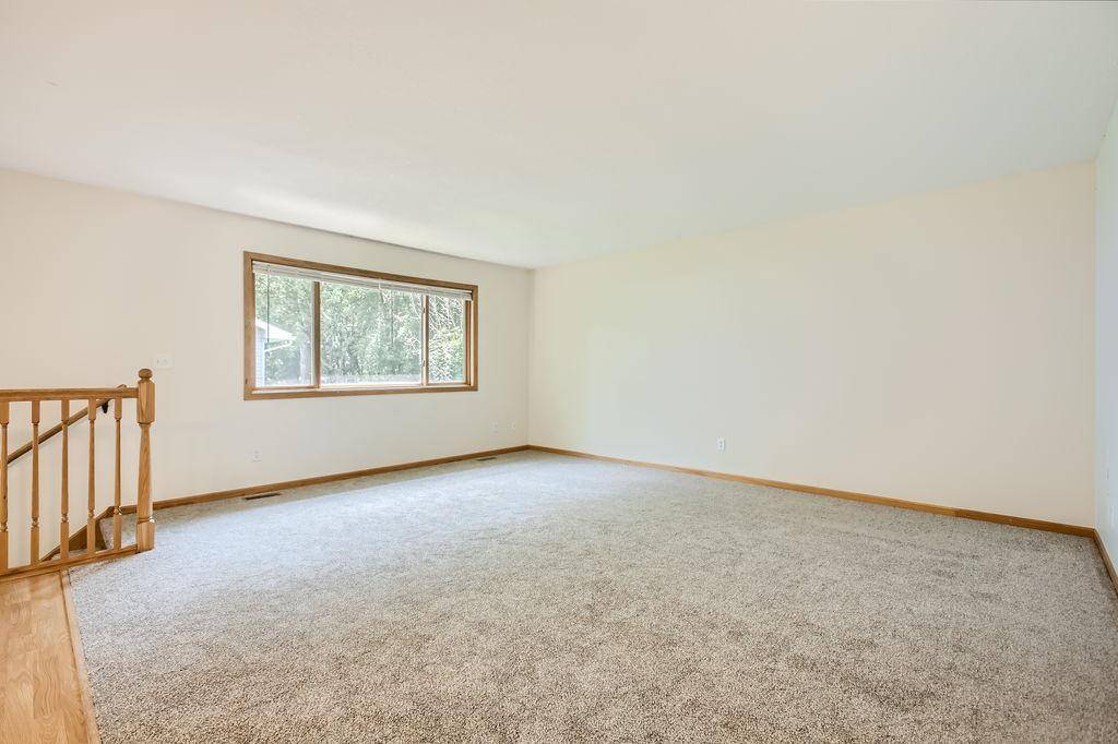 Saint Paul, MN 55117,1370 Farrington ST
