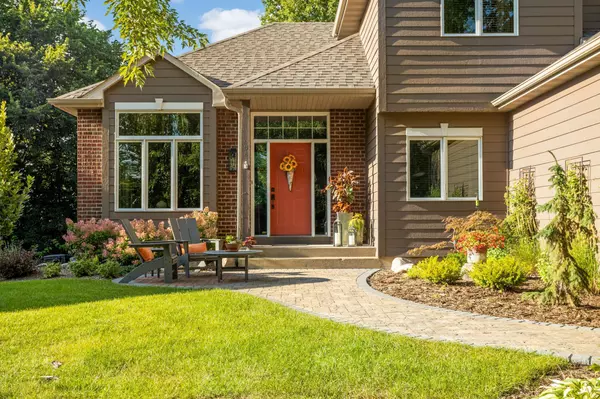 Lakeville, MN 55044,9877 171st ST W