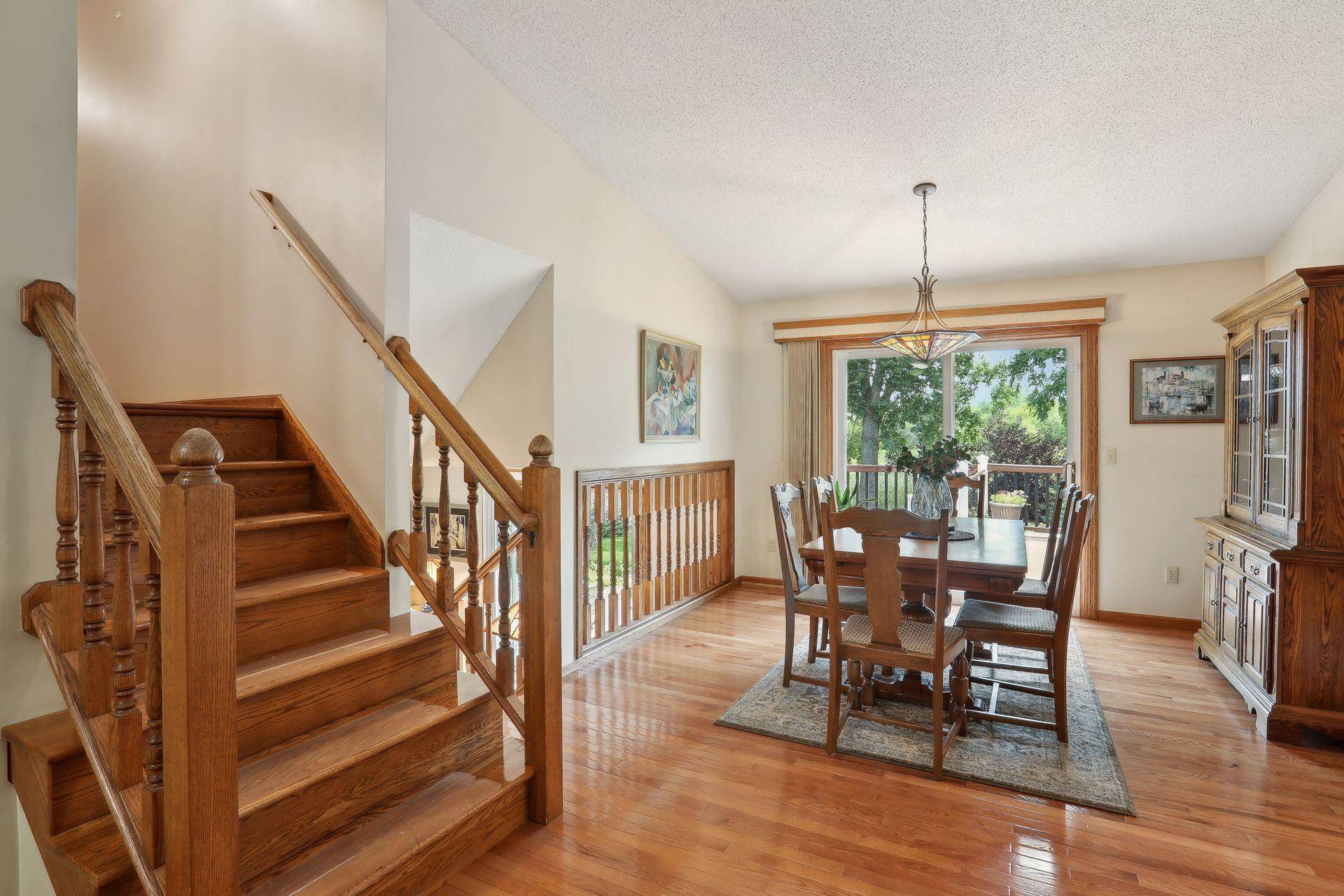 Maple Grove, MN 55369,6920 Ximines LN N