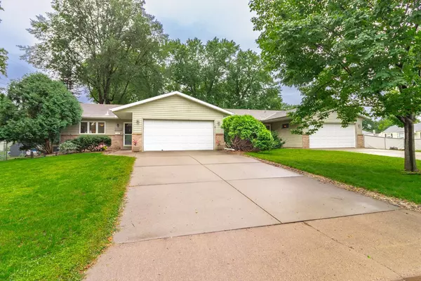 Richfield, MN 55423,2215 W 72nd ST